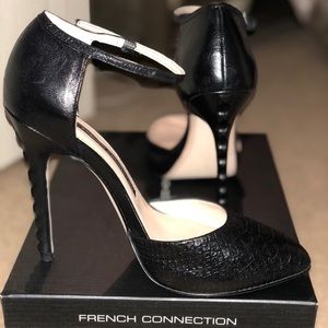 French connection black pumps